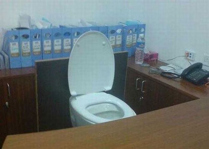 Funny, Unusual and Cool Toilets (99 pics)