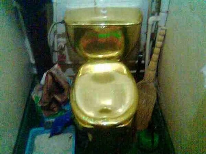 Funny, Unusual and Cool Toilets (99 pics)