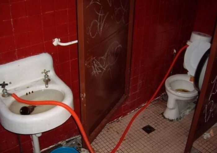 Funny, Unusual and Cool Toilets (99 pics)