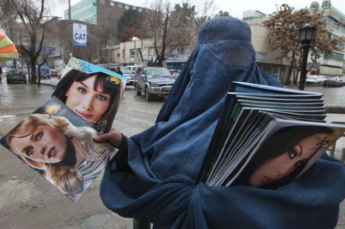 Acid Picdump (165 pics)