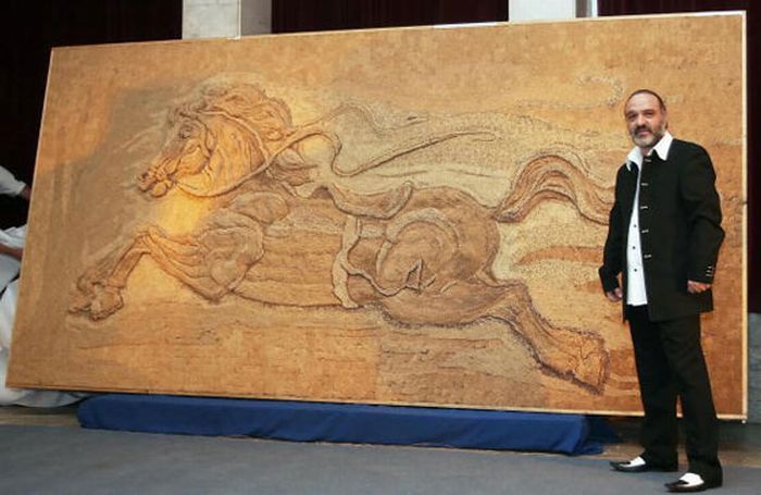 The Largest Nail And Toothpicks Mosaic Ever Made (26 pics)