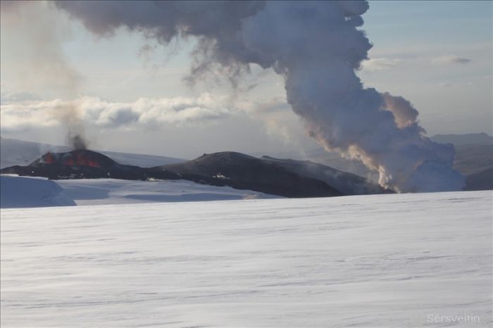 Volcano Eruption in Iceland (30 pics)
