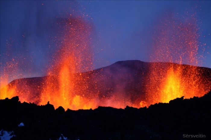 Volcano Eruption in Iceland (30 pics)
