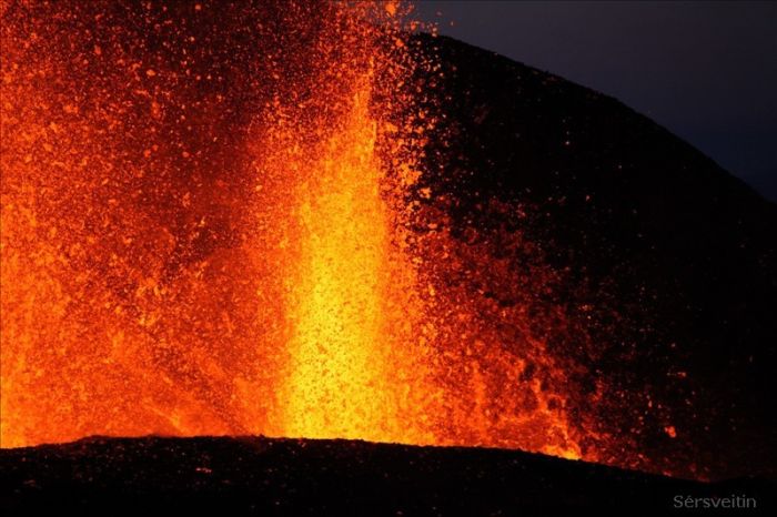 Volcano Eruption in Iceland (30 pics)