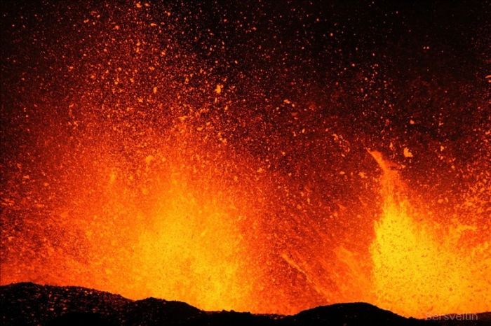Volcano Eruption in Iceland (30 pics)