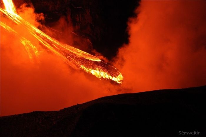 Volcano Eruption in Iceland (30 pics)
