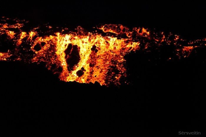 Volcano Eruption in Iceland (30 pics)