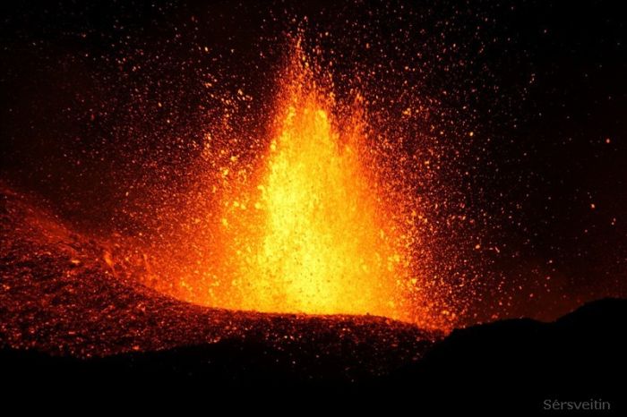 Volcano Eruption in Iceland (30 pics)