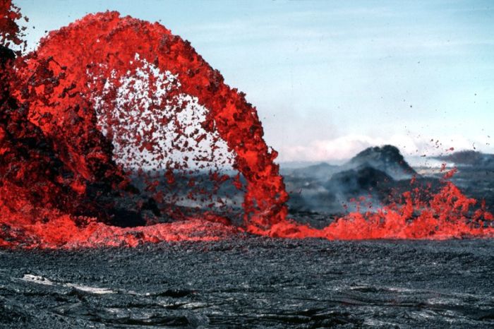 Breathtaking Volcano Photographs (36 pics)