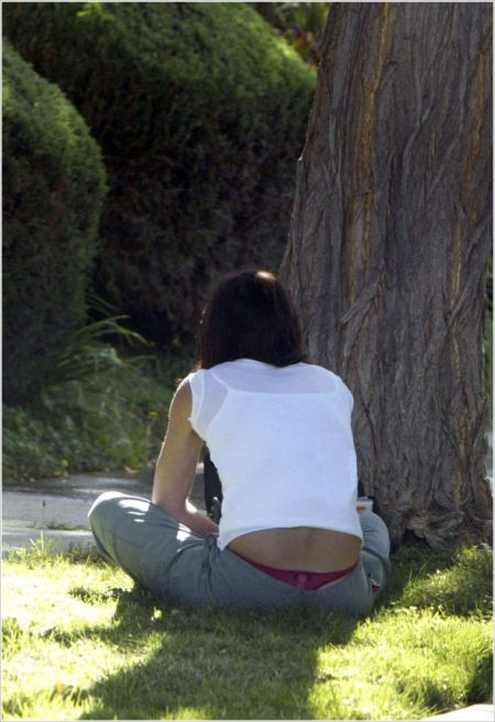 Celebrity Whale Tails (46 pics)