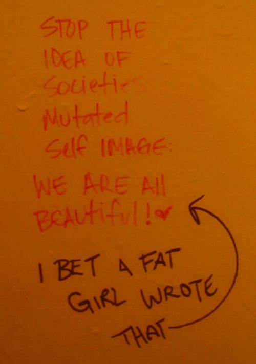 Funny Bathroom Writings (14 pics)