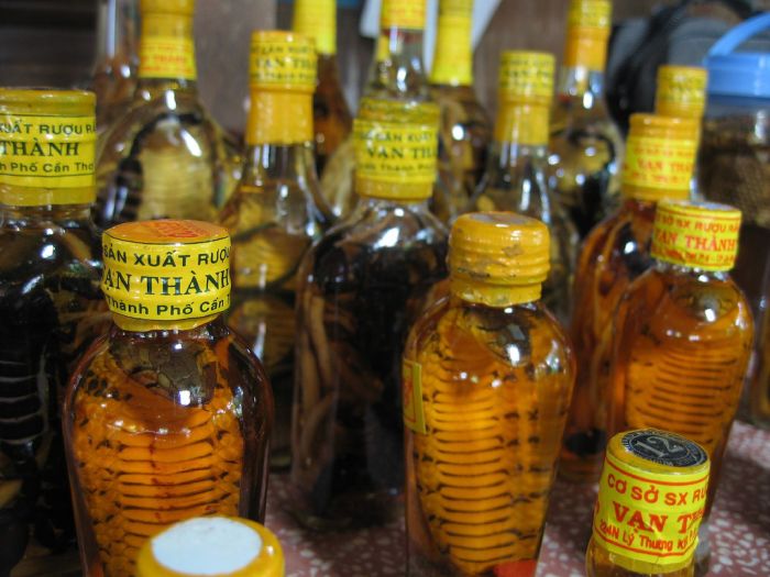 Vietnam Liquor (24 pics)