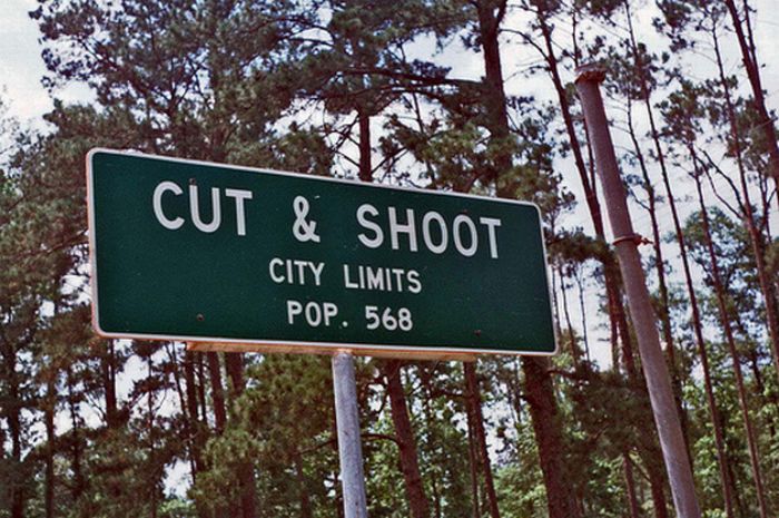 Funny And Strange City Names 20 Pics 