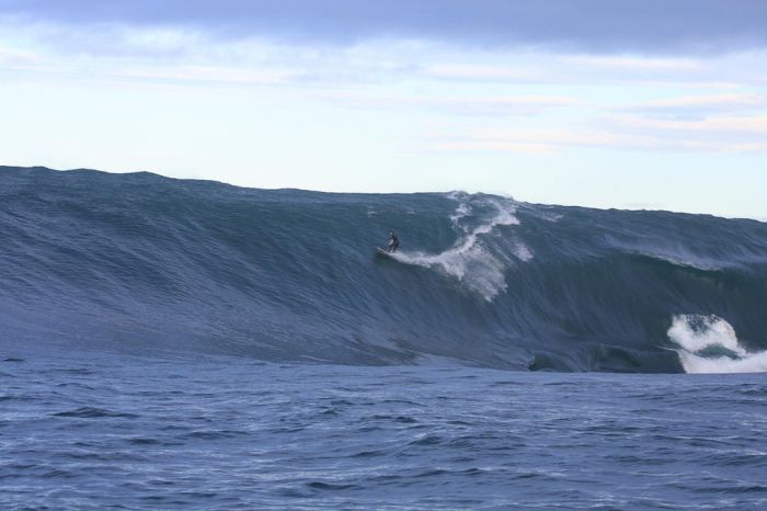 Giant Waves (15 pics)