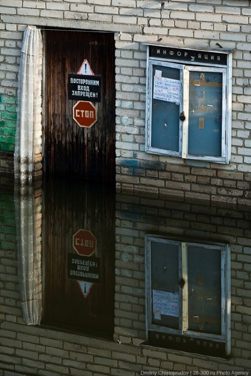 Flooded Garages in Moscow (12 pics)