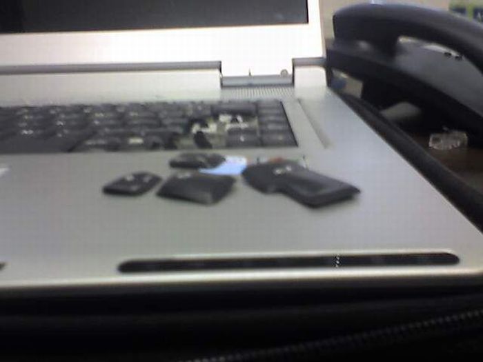 Hair Dryer vs Notebook (7 pics)