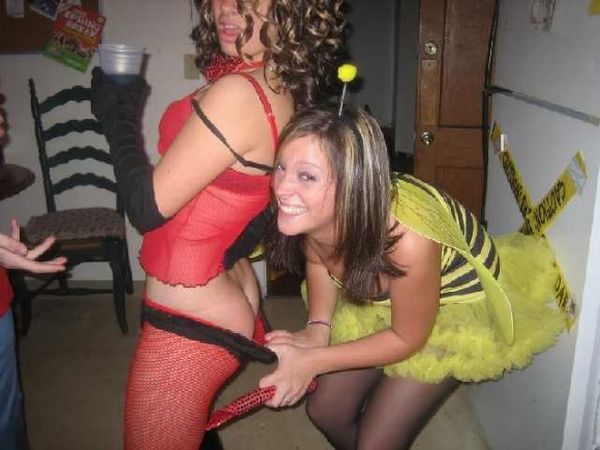 Fun with Pants (40 pics)