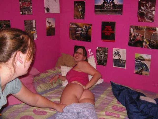 Fun with Pants (40 pics)