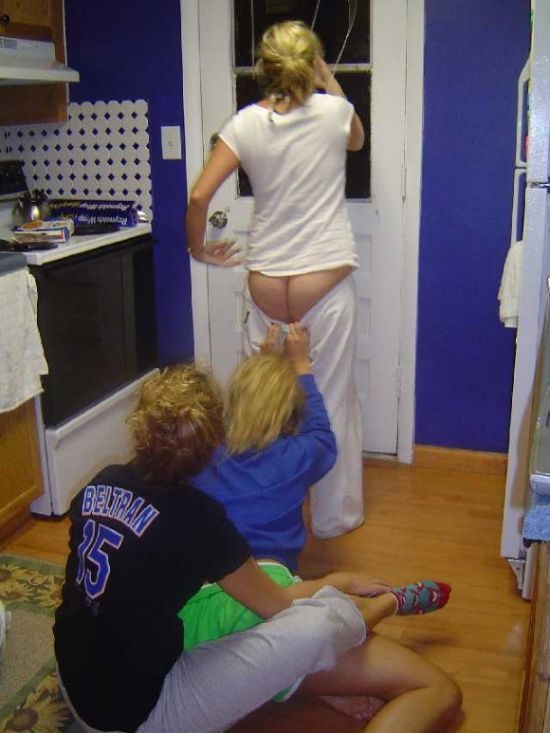Fun with Pants (40 pics)