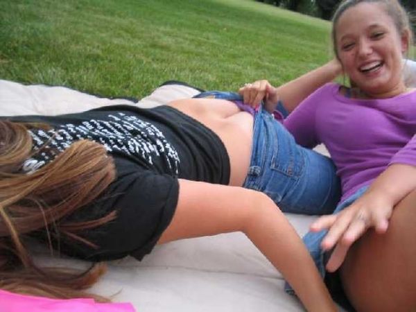 Fun with Pants (40 pics)