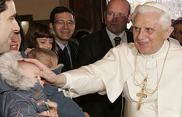 Evilest Pope Pictures (12 pics)