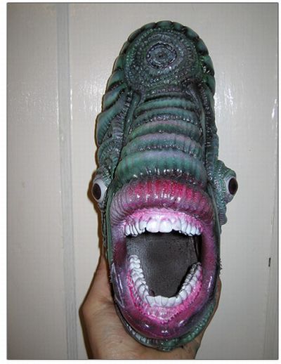 Horror Sneakers (10 pics)