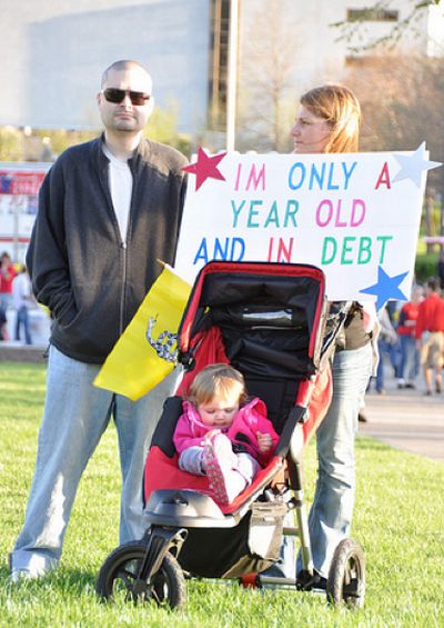 The Dumbest Tax Day Signs (38 pics)