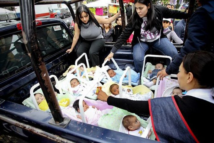 The Most Interesting News Photos of March (92 pics)