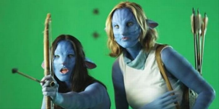 Avatar Fans (23 pics)