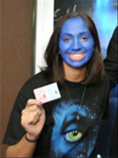 Avatar Fans (23 pics)