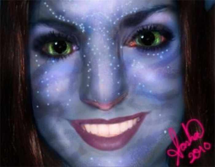 Avatar Fans (23 pics)
