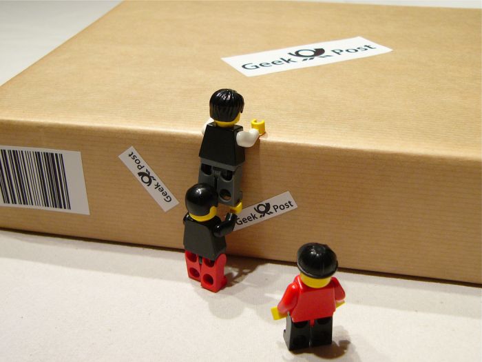 iPad Unpacking (21 pics)