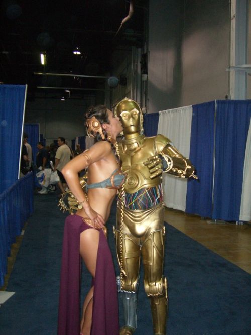 Adrianne Curry Playing Sci-Fi Dress Up (17 pics)