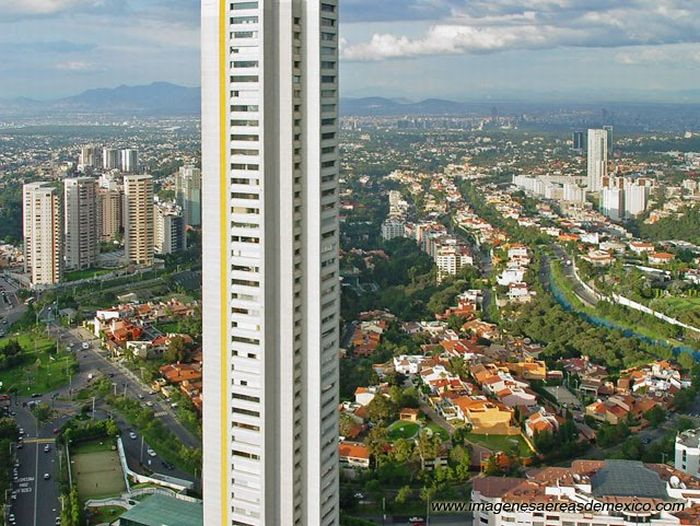 Amazing Aerial Photographs of Mexico City (78 pics)