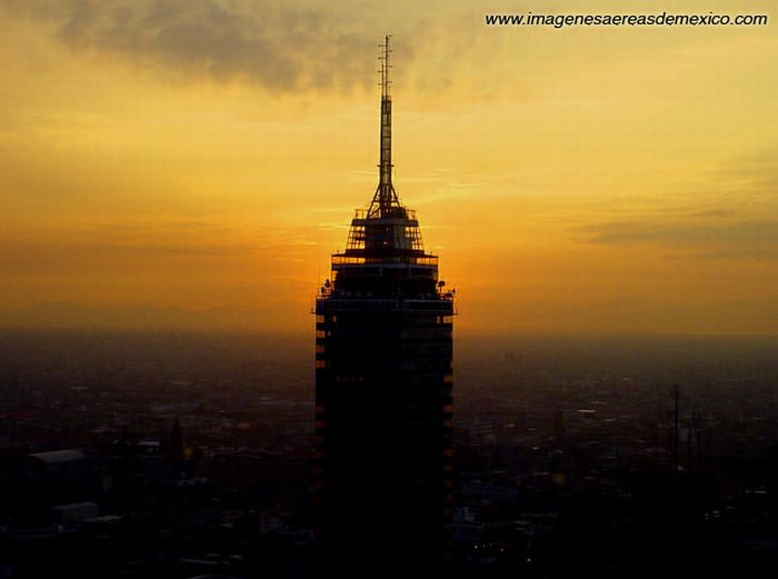 Amazing Aerial Photographs of Mexico City (78 pics)