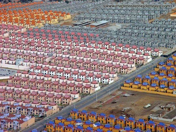 Amazing Aerial Photographs of Mexico City (78 pics)
