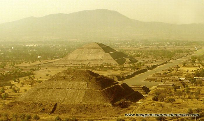 Amazing Aerial Photographs of Mexico City (78 pics)