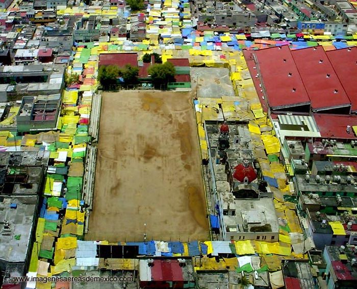 Amazing Aerial Photographs of Mexico City (78 pics)