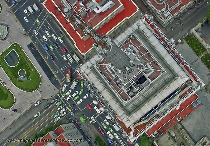 Amazing Aerial Photographs of Mexico City (78 pics)
