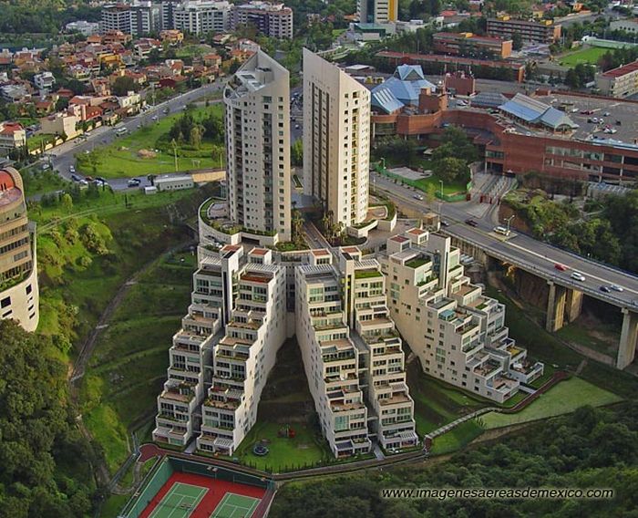 Amazing Aerial Photographs of Mexico City (78 pics)