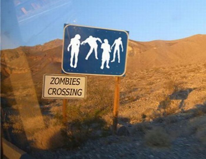 Zombie Artworks (83 pics)