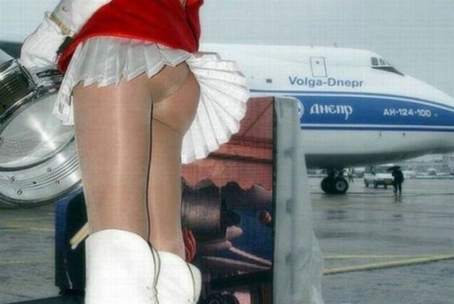 Why Girls in Skirts Hate Wind (60 pics)