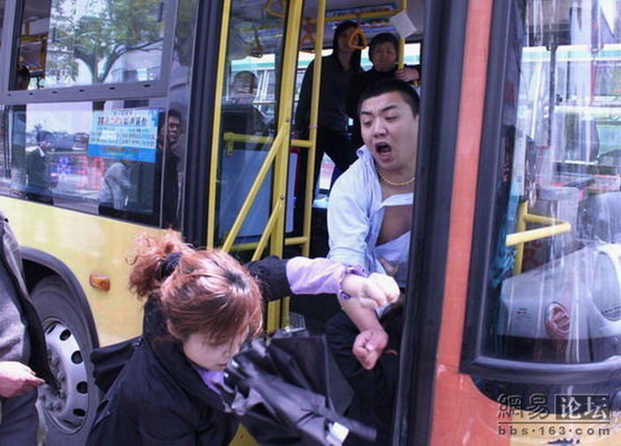 Road Rage in China (4 pics)