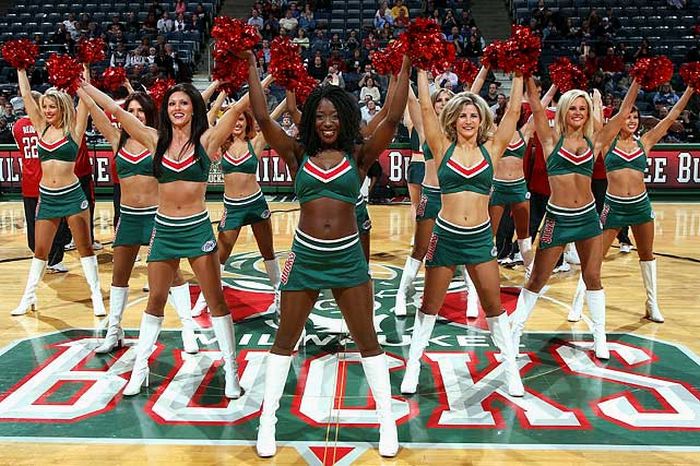 NBA Playoff Dancers (32 pics)