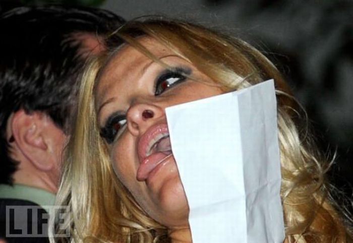 Celebs with Silly Faces (36 pics) Celebs with Silly Faces (36 pics)