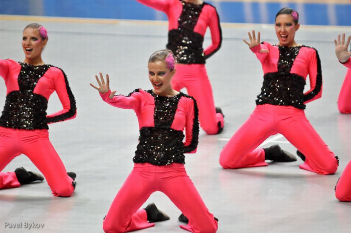 Russian Cheerleading Championship (38 pics)