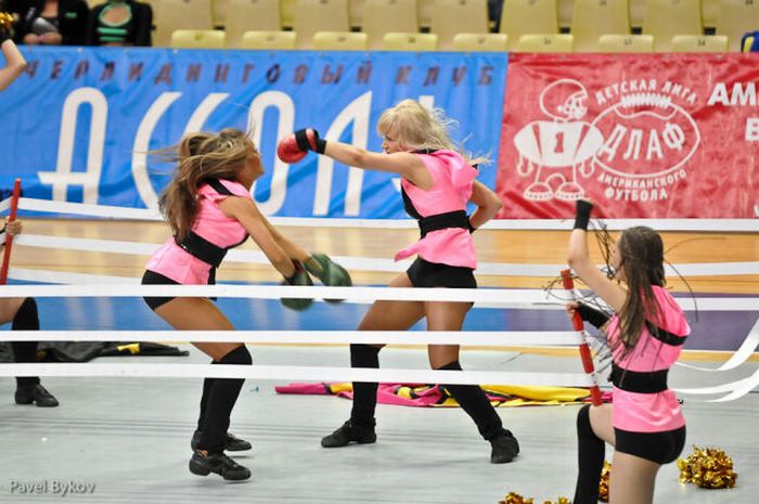 Russian Cheerleading Championship (38 pics)