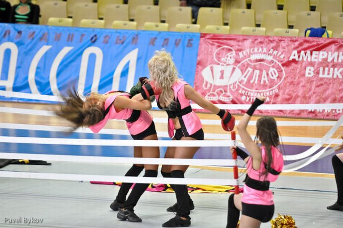 Russian Cheerleading Championship (38 pics)