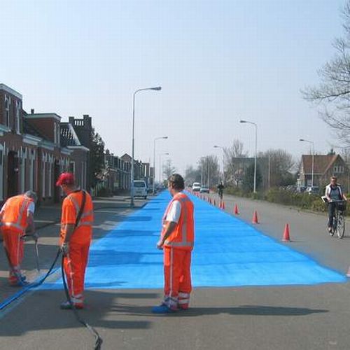 The Blue Road in Netherlands (24 pics)