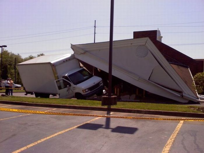 Truck Driver Destroys a Bank (9 pics)